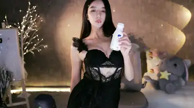 虎牙美女主播瑶池石瑶漏点骚舞合集151V/20.7G